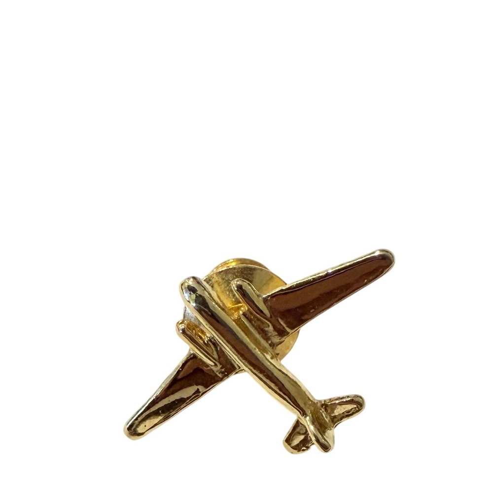 Gold Tone Aviation Airplane Lapel‎ Pin Aircraft Pilot Suit Jacket Badge